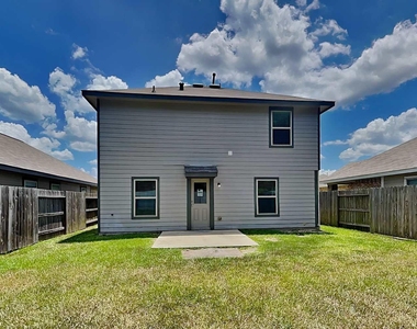 18824 Orvieto Court - Photo Thumbnail 12