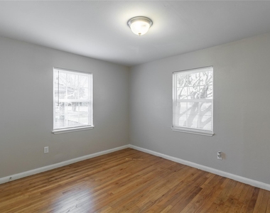 313 Evans Street - Photo Thumbnail 9