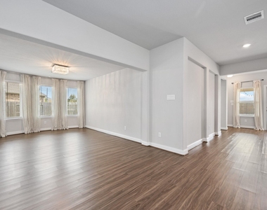 11403 Brookside Arbor Lane - Photo Thumbnail 8