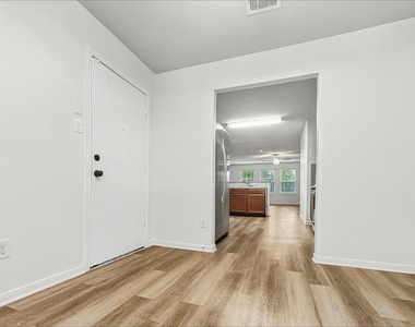 16818 Blackberry Lily Lane - Photo Thumbnail 3