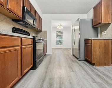 16818 Blackberry Lily Lane - Photo Thumbnail 1