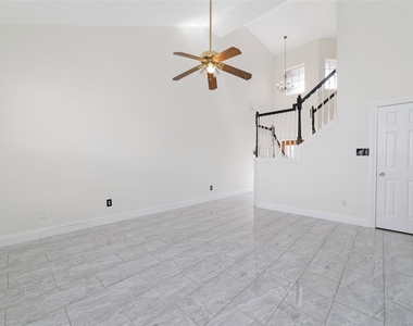 1408 S Friendswood Drive - Photo Thumbnail 10