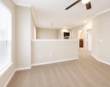 702 Hadley Street - Photo Thumbnail 10