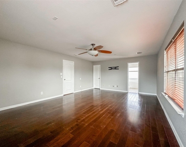 5739 Westminster Village Dr - Photo Thumbnail 38