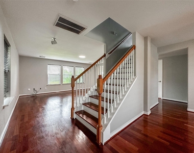 5739 Westminster Village Dr - Photo Thumbnail 7