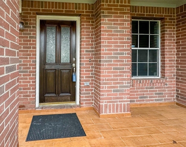 5739 Westminster Village Dr - Photo Thumbnail 4