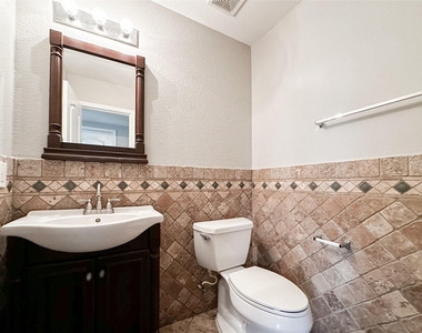 5739 Westminster Village Dr - Photo Thumbnail 24