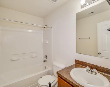 2638 Ensbrook Meadow Lane - Photo Thumbnail 13