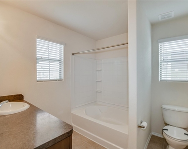 2638 Ensbrook Meadow Lane - Photo Thumbnail 10