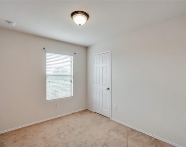 2638 Ensbrook Meadow Lane - Photo Thumbnail 12