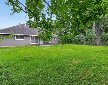 7429 Elbridge Lane - Photo Thumbnail 42
