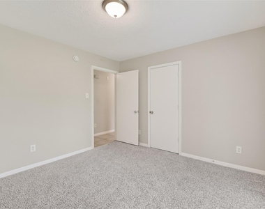 7429 Elbridge Lane - Photo Thumbnail 23