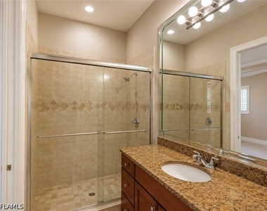 2915 Coco Lakes Drive - Photo Thumbnail 30