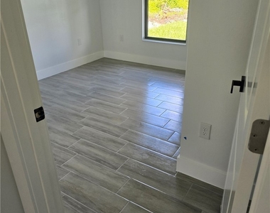 247 Pennfield Street - Photo Thumbnail 8