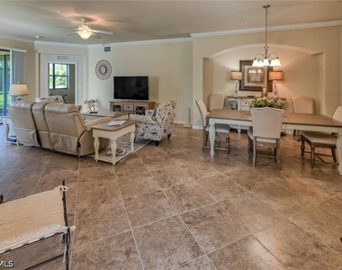 9512 Napoli Lane - Photo Thumbnail 4