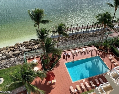 990 Cape Marco Drive - Photo Thumbnail 29