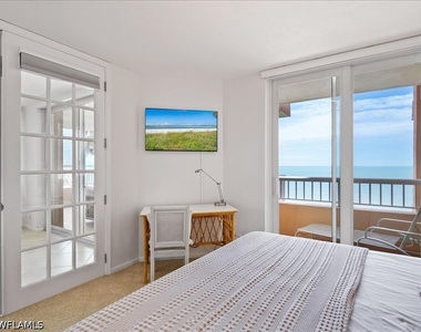 990 Cape Marco Drive - Photo Thumbnail 8