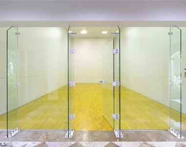 1220 Reserve Way - Photo Thumbnail 22