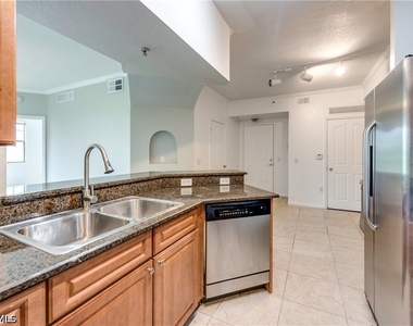 13000 Positano Circle - Photo Thumbnail 2