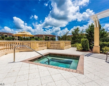 13000 Positano Circle - Photo Thumbnail 10