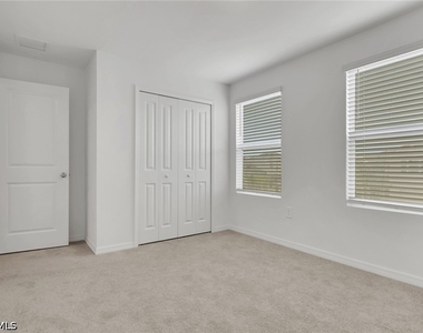 19550 Fairhill Court - Photo Thumbnail 28