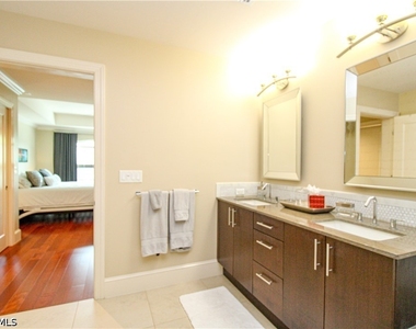 9123 Strada Place - Photo Thumbnail 41