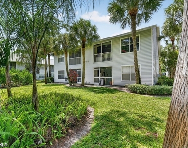1915 Courtyard Way - Photo Thumbnail 32