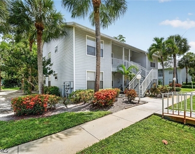 1915 Courtyard Way - Photo Thumbnail 37