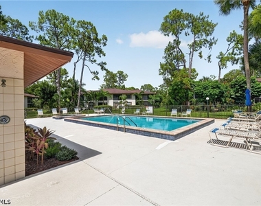1915 Courtyard Way - Photo Thumbnail 43