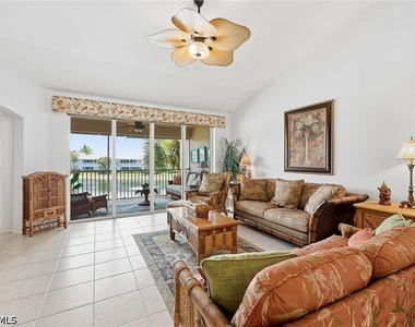 1150 Sweetwater Lane - Photo Thumbnail 3