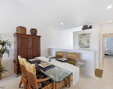 1150 Sweetwater Lane - Photo Thumbnail 11