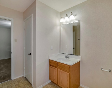 18231 Valebluff Lane - Photo Thumbnail 18