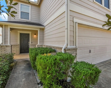 18231 Valebluff Lane - Photo Thumbnail 2