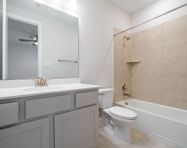 4706 Llano Loop - Photo Thumbnail 27