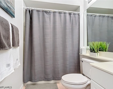 8452 Indian Wells Way - Photo Thumbnail 21