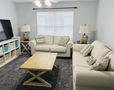 26914 Kingston Glen Lane - Photo Thumbnail 7