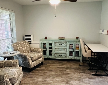 26914 Kingston Glen Lane - Photo Thumbnail 3