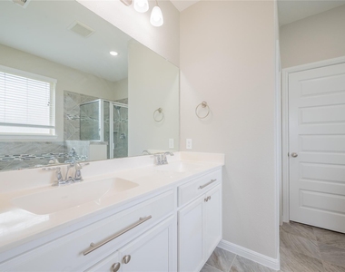 8627 Marble Terrace Court - Photo Thumbnail 15