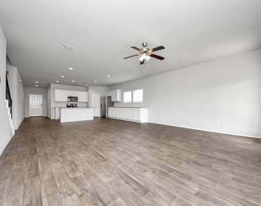 4406 Andorno Drive - Photo Thumbnail 12