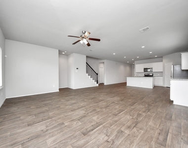 4406 Andorno Drive - Photo Thumbnail 11