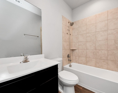 4406 Andorno Drive - Photo Thumbnail 15