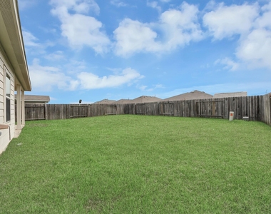 4406 Andorno Drive - Photo Thumbnail 42