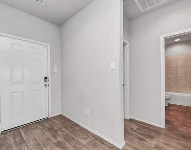 4406 Andorno Drive - Photo Thumbnail 13