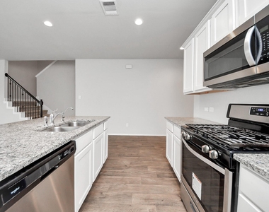 4406 Andorno Drive - Photo Thumbnail 39