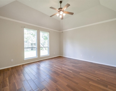 8811 Sun Haven Lane - Photo Thumbnail 15