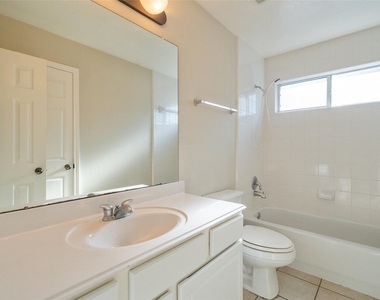 8811 Sun Haven Lane - Photo Thumbnail 29