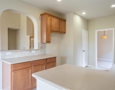 8811 Sun Haven Lane - Photo Thumbnail 9