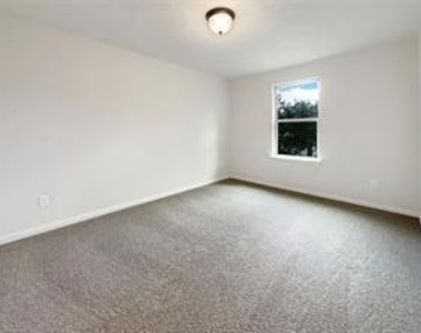12830 Regal Oaks Bend Lane - Photo Thumbnail 15