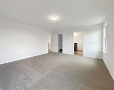 12830 Regal Oaks Bend Lane - Photo Thumbnail 11