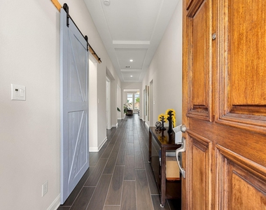 25819 Oakwood Knoll Drive - Photo Thumbnail 2